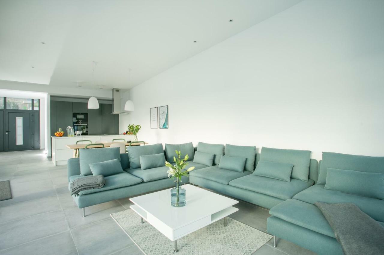 Holiday Home Olive Exclusive - 8 People, Heated Pool, Okrug Gornji, Sea View Trogir Zewnętrze zdjęcie