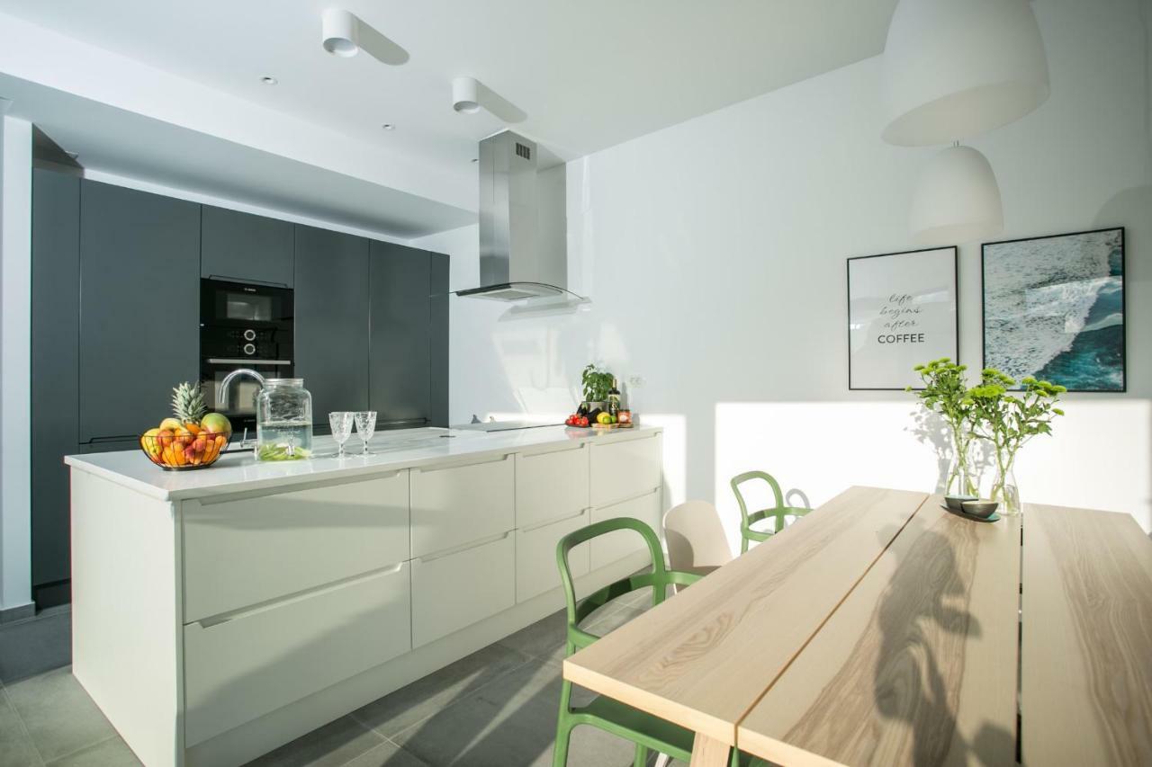 Holiday Home Olive Exclusive - 8 People, Heated Pool, Okrug Gornji, Sea View Trogir Zewnętrze zdjęcie
