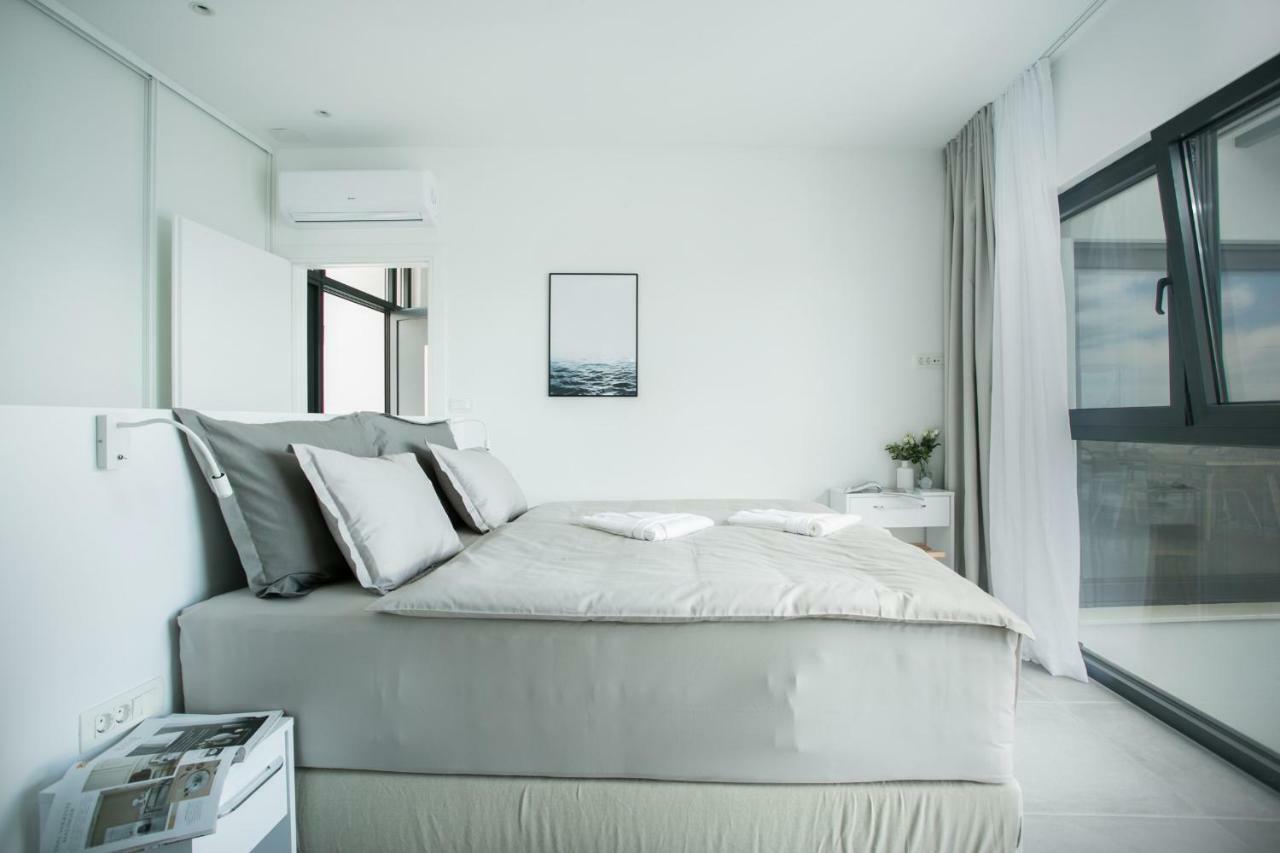 Holiday Home Olive Exclusive - 8 People, Heated Pool, Okrug Gornji, Sea View Trogir Zewnętrze zdjęcie