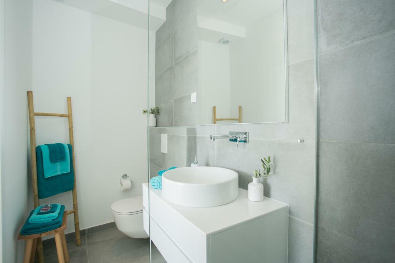 Holiday Home Olive Exclusive - 8 People, Heated Pool, Okrug Gornji, Sea View Trogir Zewnętrze zdjęcie