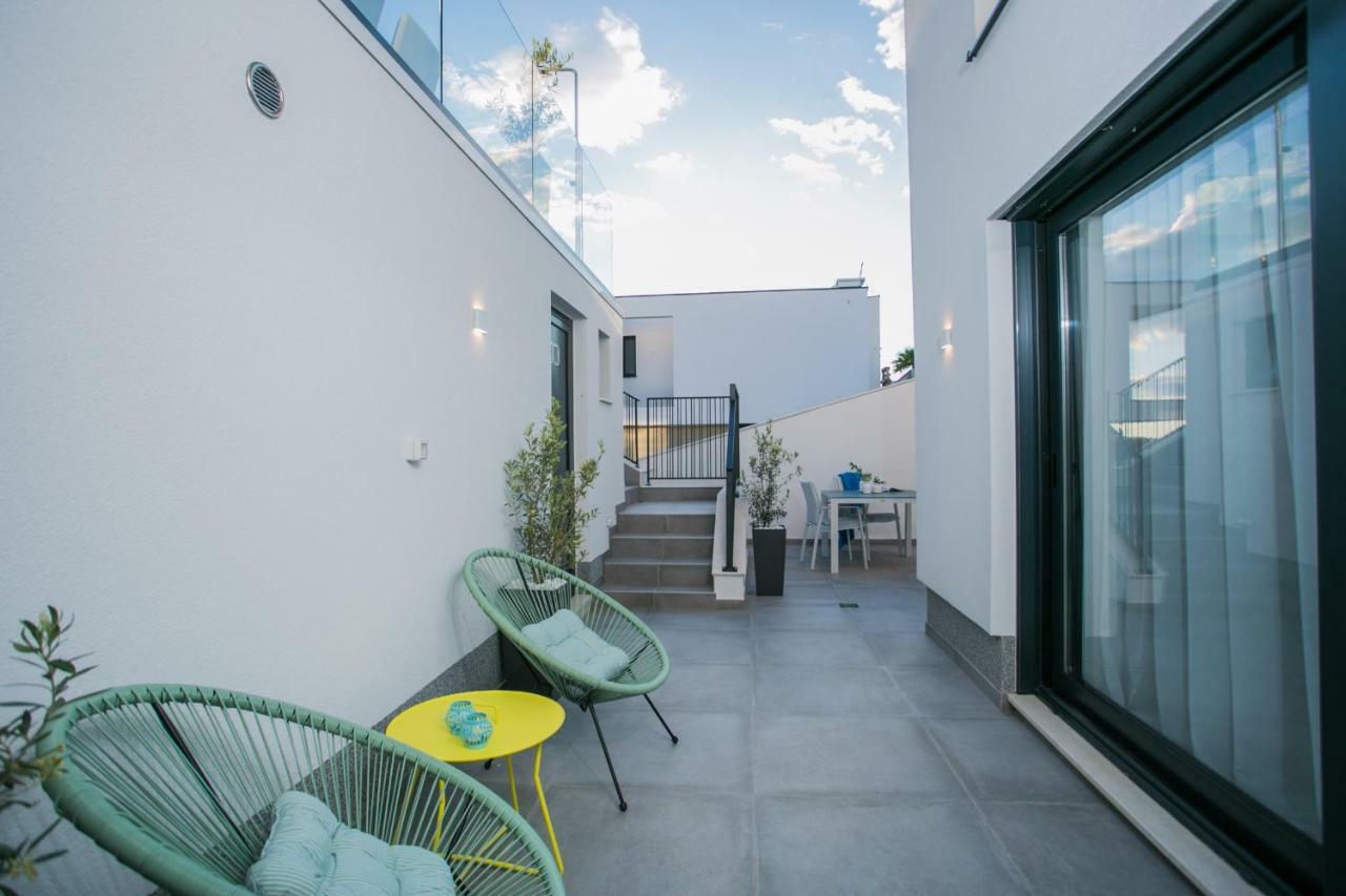 Holiday Home Olive Exclusive - 8 People, Heated Pool, Okrug Gornji, Sea View Trogir Zewnętrze zdjęcie